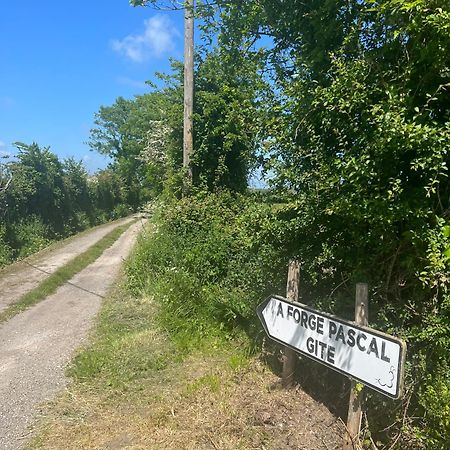 Вілла La Forge, Gite Familial,A Sainte Mere Eglise Екстер'єр фото