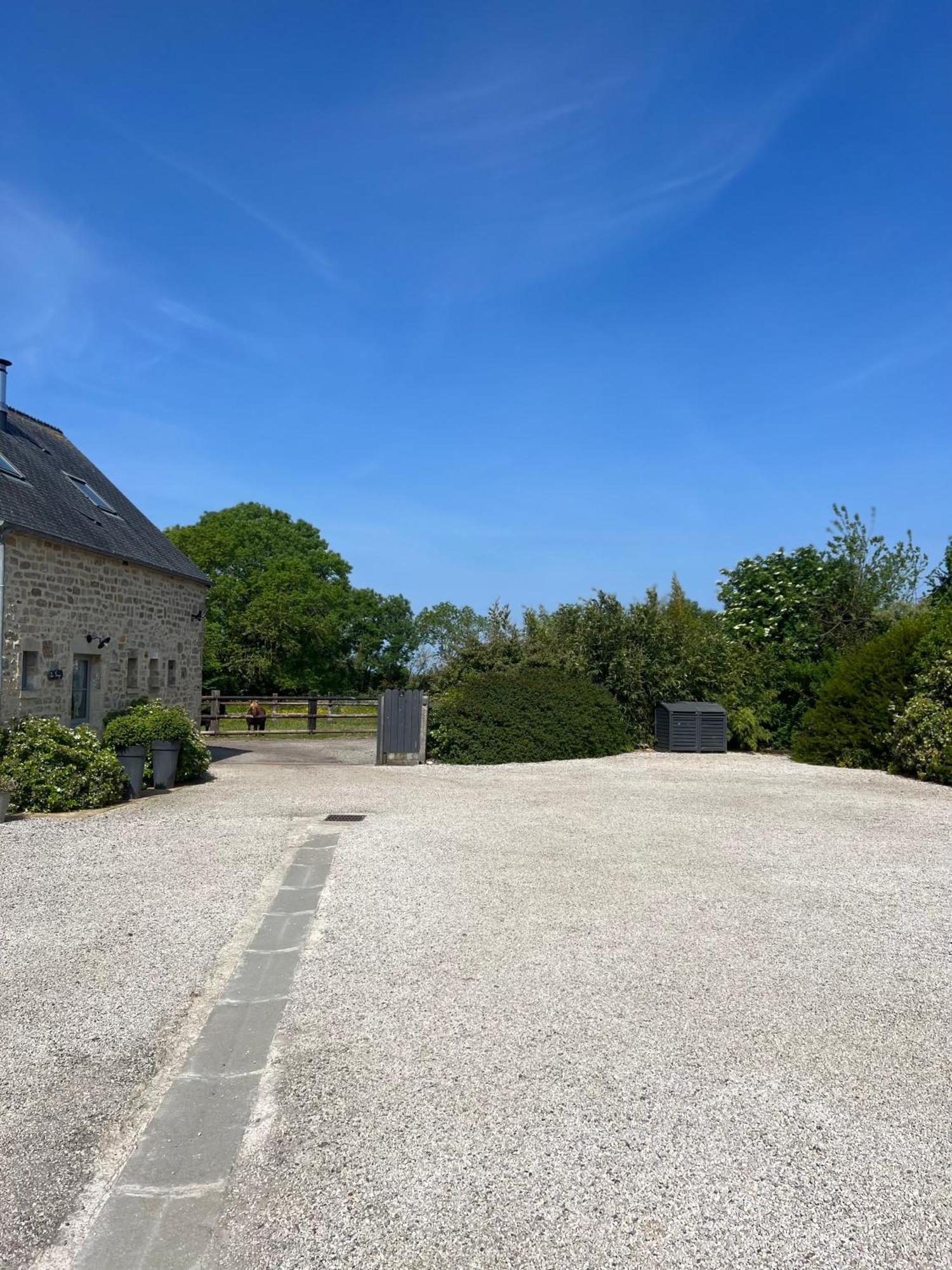 Вілла La Forge, Gite Familial,A Sainte Mere Eglise Екстер'єр фото