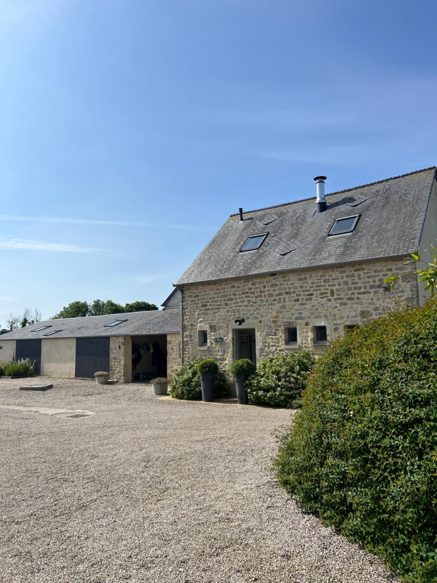 Вілла La Forge, Gite Familial,A Sainte Mere Eglise Екстер'єр фото
